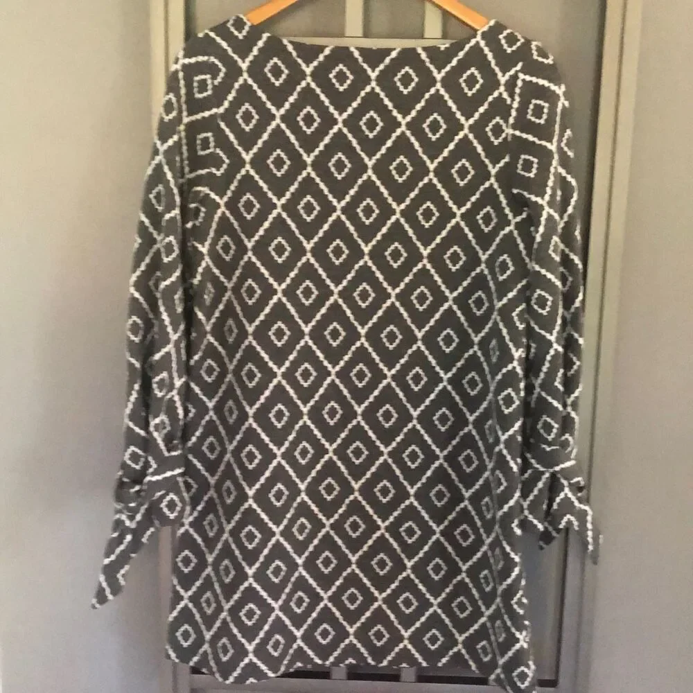 LOFT Long sleeve gray ￼ Shift dress, tunic, size small